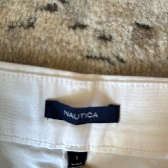 NWT! Nautica white shorts - Picture 3 of 7